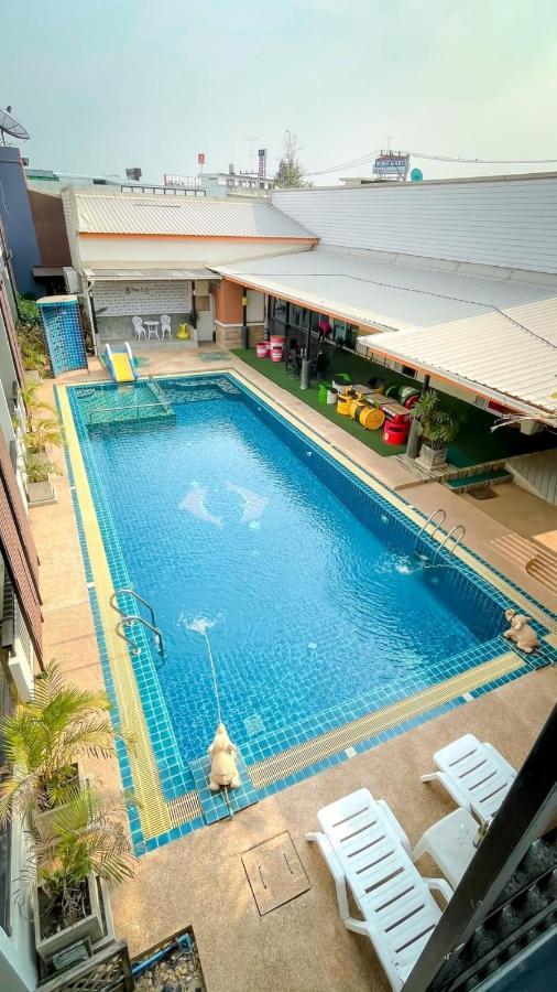 The S.G Hotel Buriram Exteriör bild