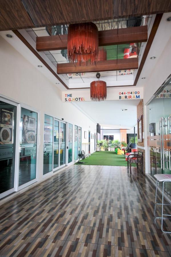 The S.G Hotel Buriram Exteriör bild
