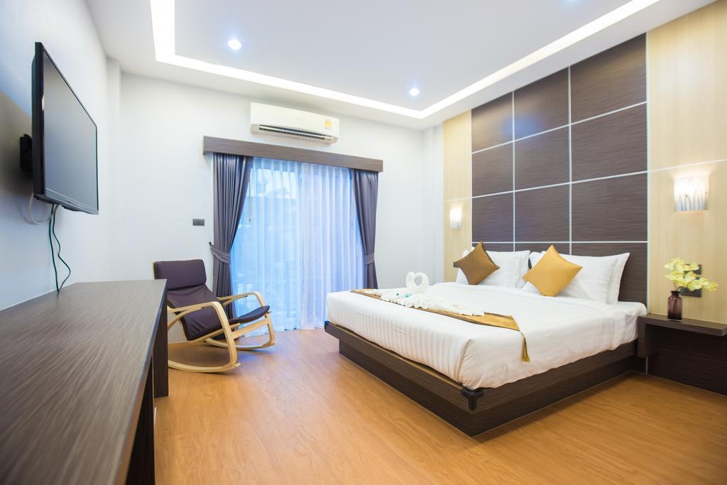 The S.G Hotel Buriram Exteriör bild
